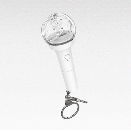 IVE - OFFICIAL LIGHT KEYRING - KPOP ONLINE STORE USA